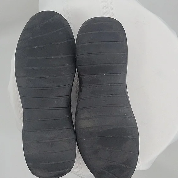 Ralph Lauren Black Matte Faux Croc Tamara Loafers, Size 7.5B - Picture 6 of 6